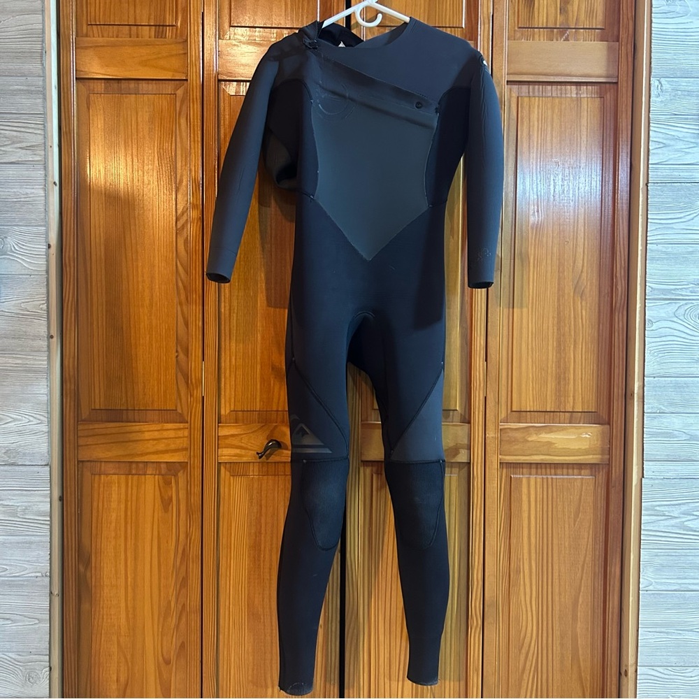 Quiksilver Black Men's Wetsuit 5/6 mm